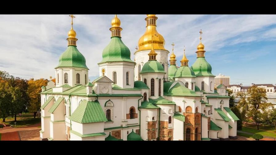 Ucrania pide a Rusia que no destruya la catedral de Santa Sofía en Kiev