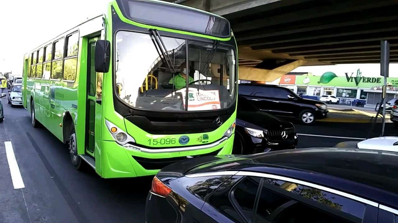 Autobús de la Omsa 