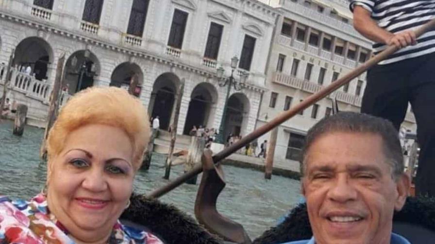 Pareja de esposos se contagió de COVID-19 y se reencontró en cuidados intensivos