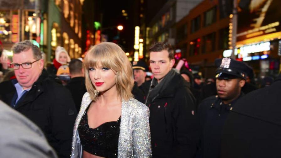 Taylor Swift y Ed Sheeran trajeron viejos conocidos