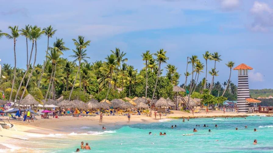 Casi 91,000 huéspedes por día registró República Dominicana en febrero Casi 91,000 huéspedes por día registró República Dominicana en febrero