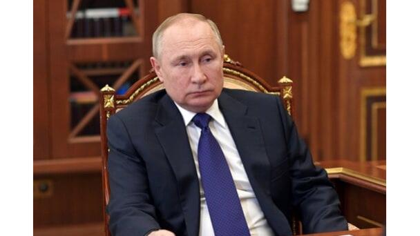 Rusia realiza ejercicios nucleares en mar y tierra