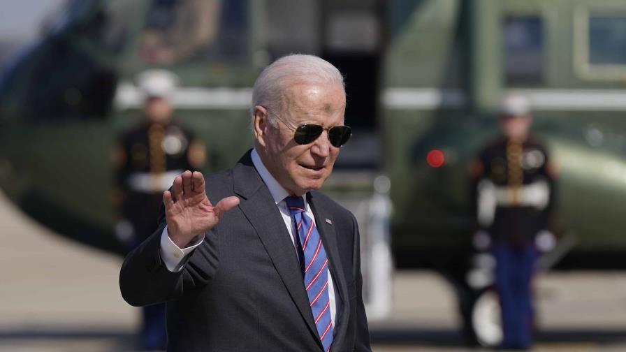 Biden no descarta sanciones contra importaciones de petróleo ruso