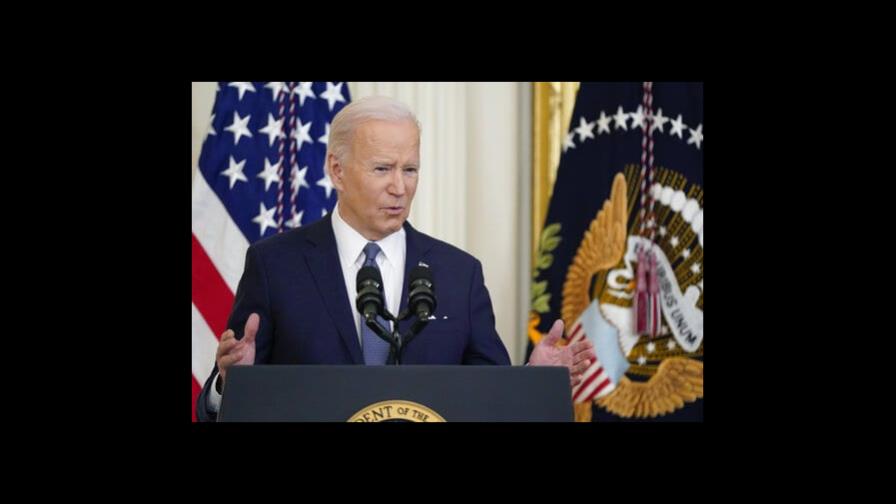 El COVID-19 debe “dejar de dictar cómo vivimos”, dijo Biden