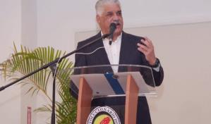 Miguel Vargas critica manejo del Gobierno al tema haitiano