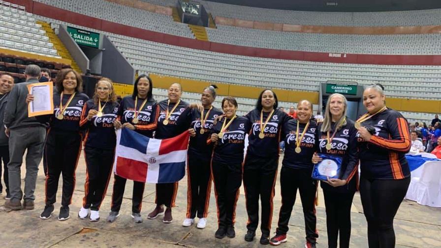La Liga Teresa Durán gana torneo de baloncesto femenino en Ecuador