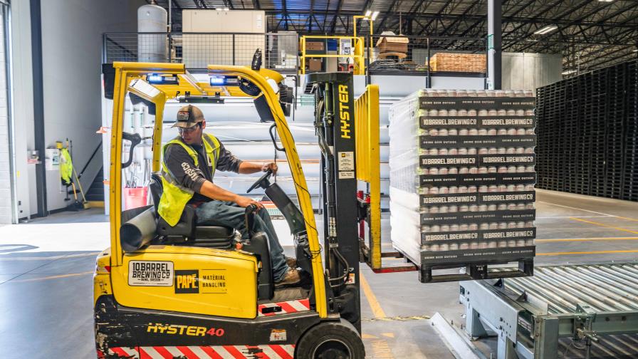 EEUU dice crecimiento del sector servicios se frena en febrero EEUU dice crecimiento del sector servicios se frena en febrero