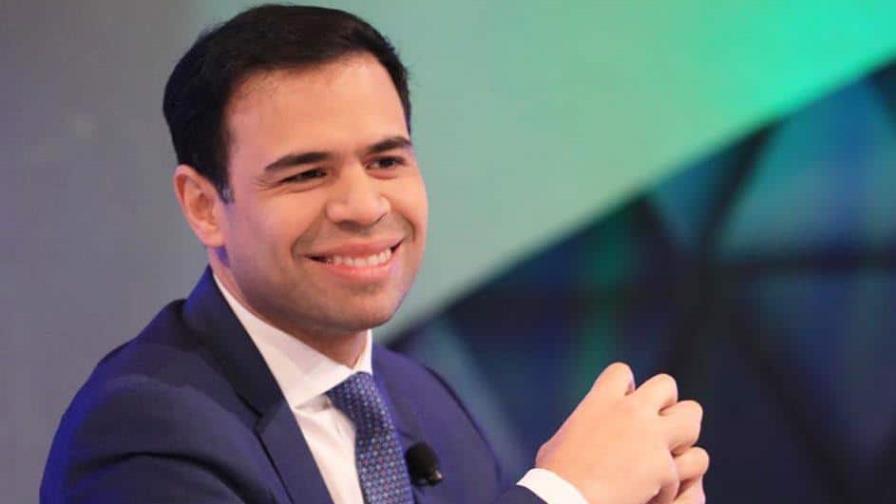 Roberto Ángel Salcedo comparte el afiche de su nueva película, “Desaparecido”