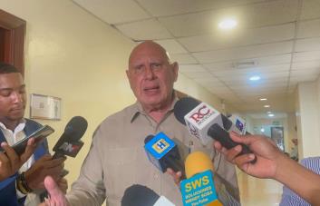 Pedro Catrain dice las firmas que hay que buscar para ley Extinción de Dominio es de los congresistas