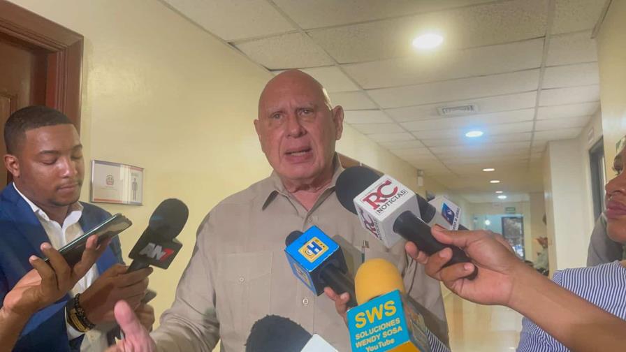 Pedro Catrain dice las firmas que hay que buscar para ley Extinción de Dominio es de los congresistas