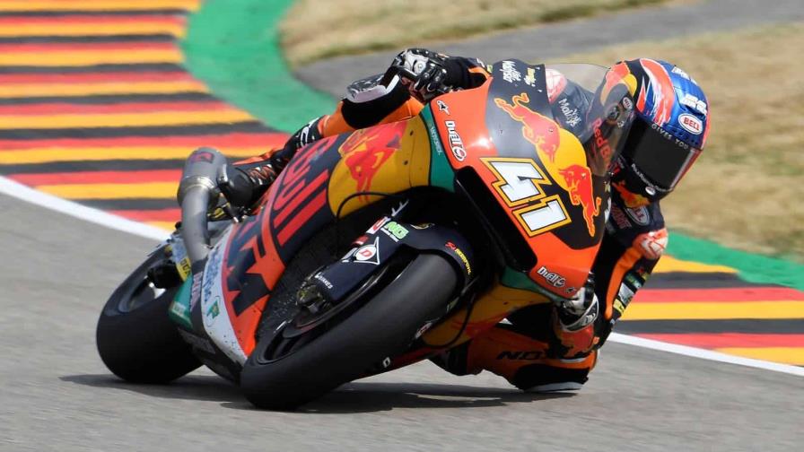 Brad Binder sorprende en los primeros ensayos libres de Catar