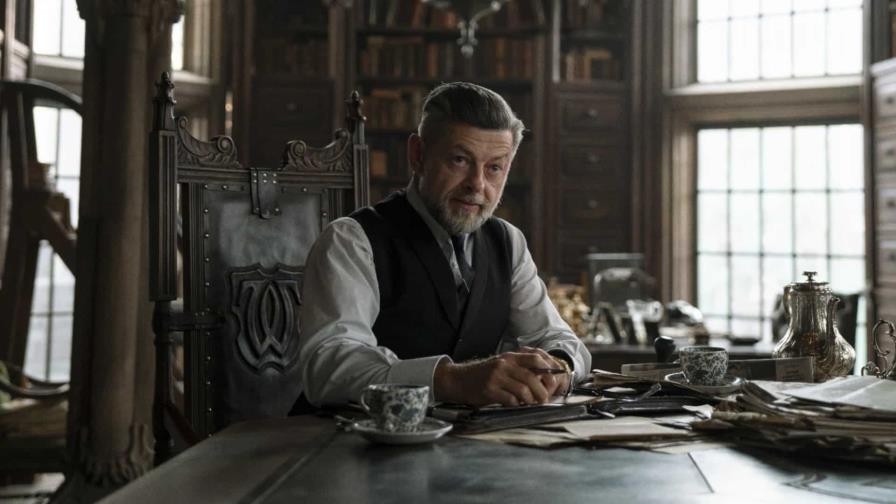 Andy Serkis: “Las habilidades de Alfred es lo único que realmente lo une a Batman”