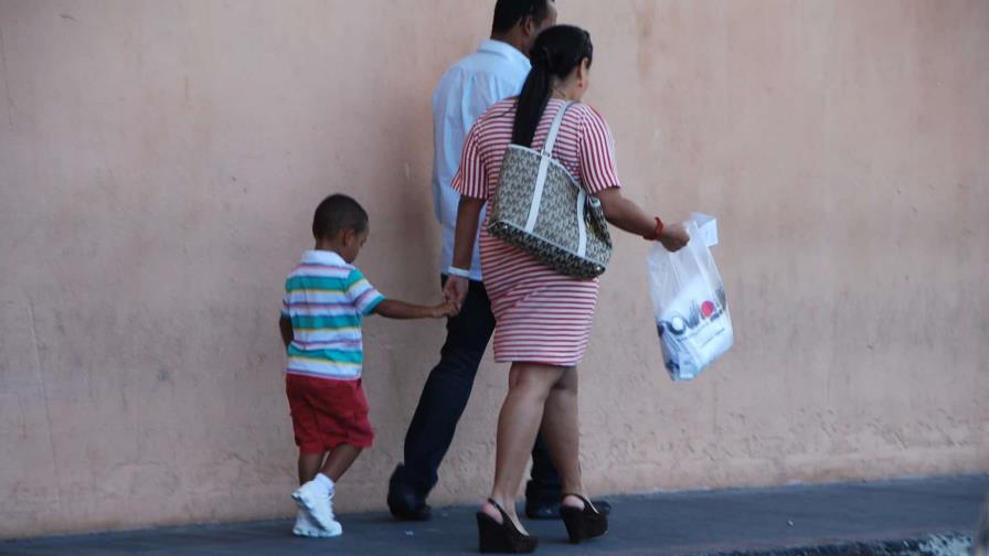 Sindicatos proponen que licencia por paternidad en RD suba a 15 días y también haya por adopción