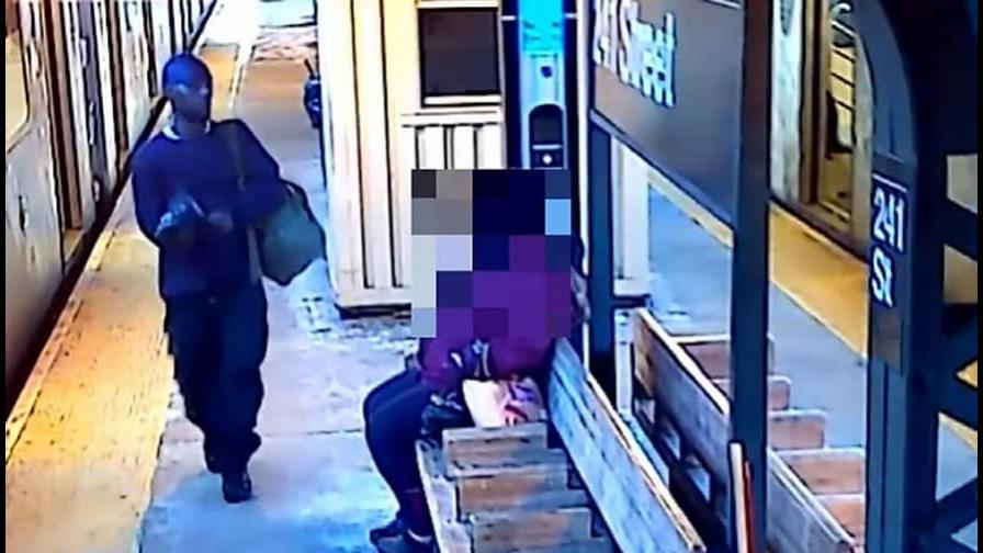 Agresión con heces activa la polémica de seguridad en Nueva York Agresión con heces activa la polémica de seguridad en Nueva York