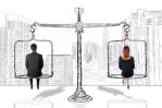 Hombres y mujeres compiten cerca en salario promedio, pero ellos participan más en el mercado