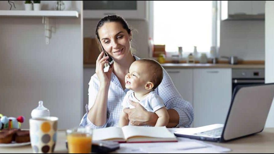 Sobrecarga familiar, cómo afecta a la mujer y qué hacer para enfrentarla