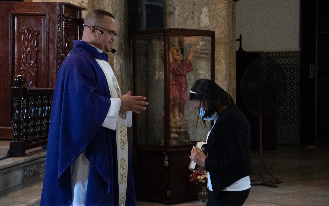 Padre Fray Kelly.
