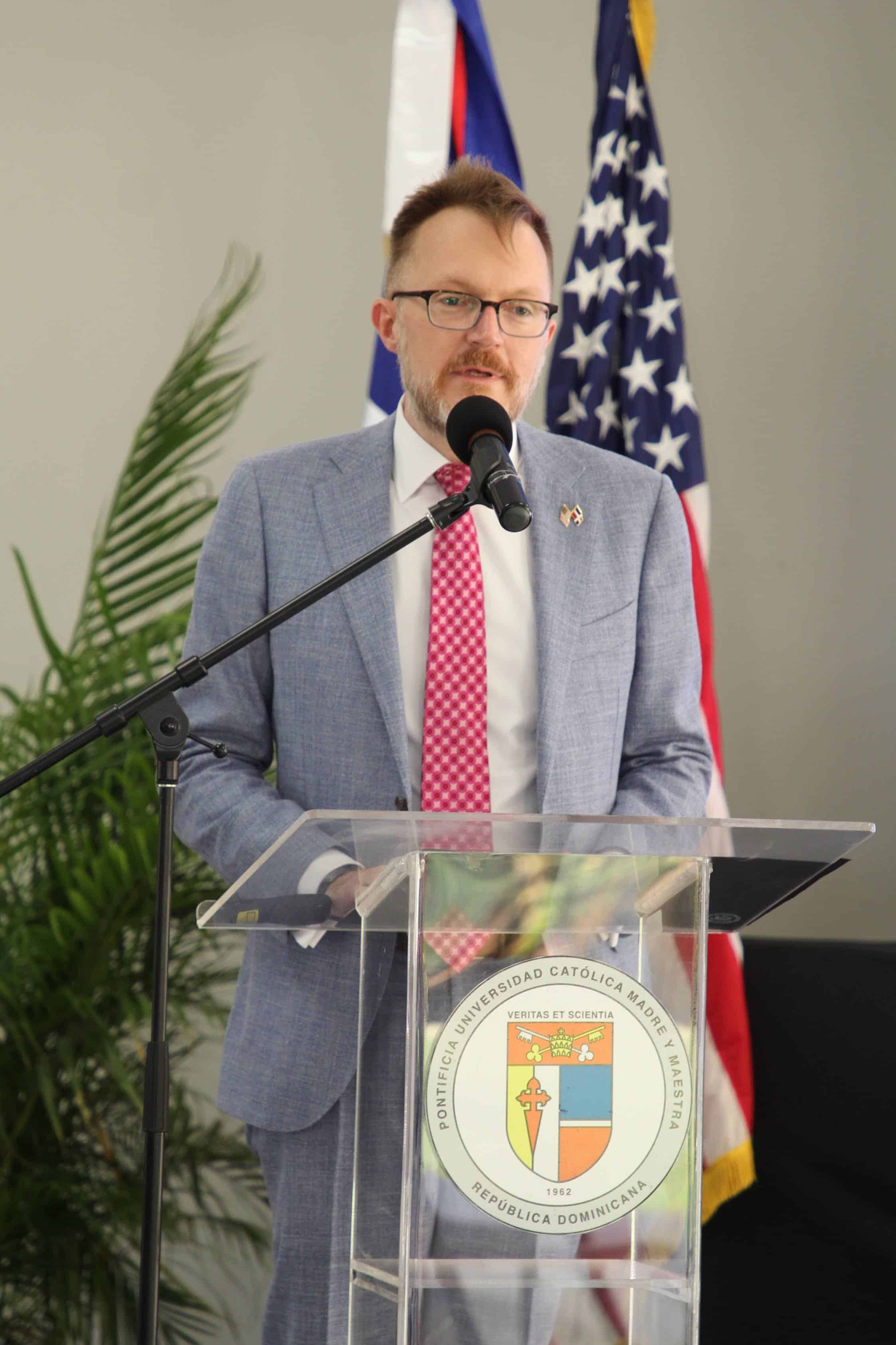 Robert Thomas, encargado de Negocios de la Embajada de EEUU