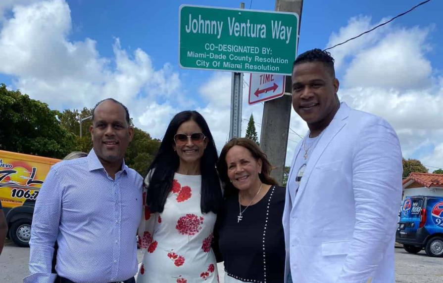 “Calle 16” de Miami lleva nombre de Johnny Ventura