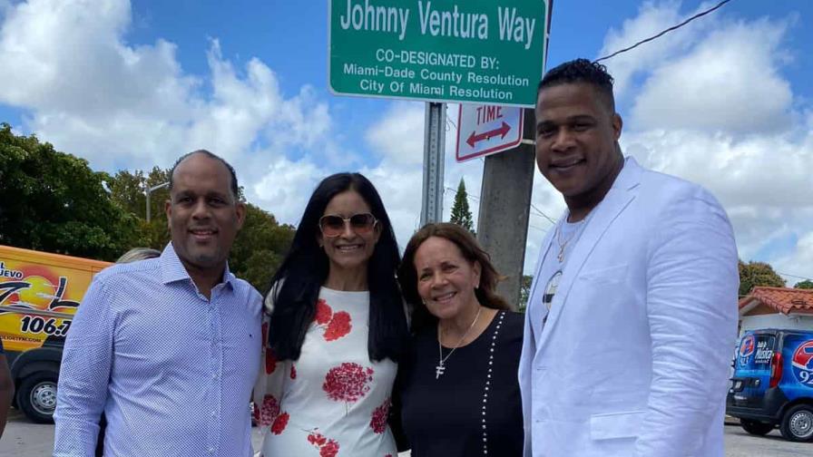 “Calle 16” de Miami lleva nombre de Johnny Ventura