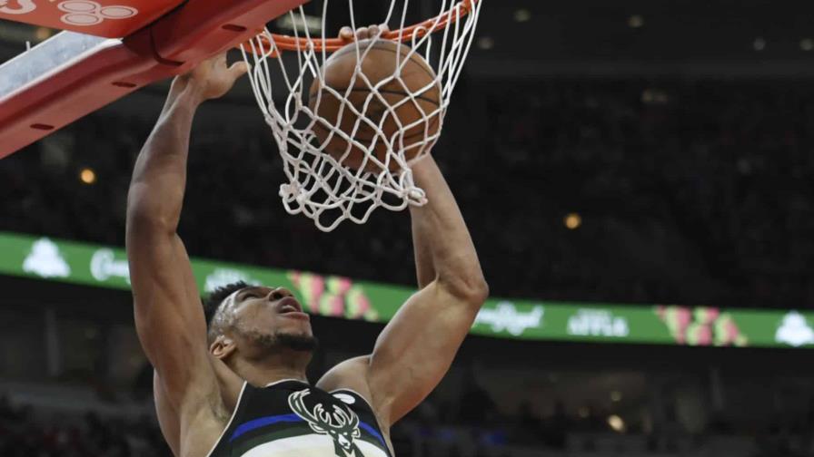 VÍDEO | Los Bucks superan a Bulls con doble-doble de Giannis Antetokounmpo