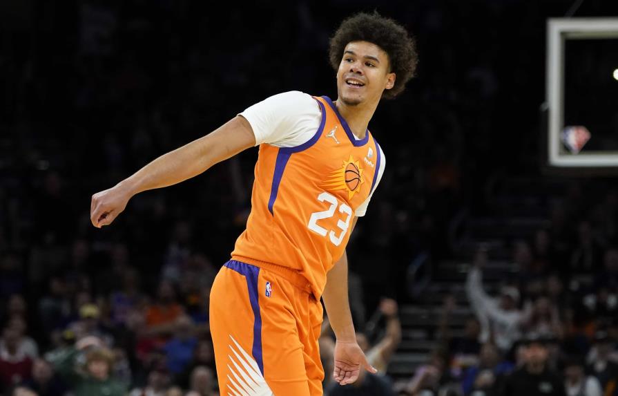 VÍDEO | Suns superan a Knicks con un triple de Cam Johnson