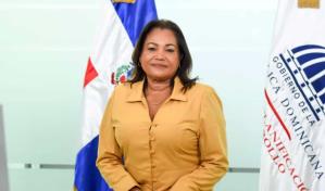 Gobernadora de Santo Domingo afirma trabajan en solucionar problemas técnicos con tarjeta Supérate