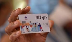 Gobierno y el BHD avanzan en la entrega de tarjetas Súperate