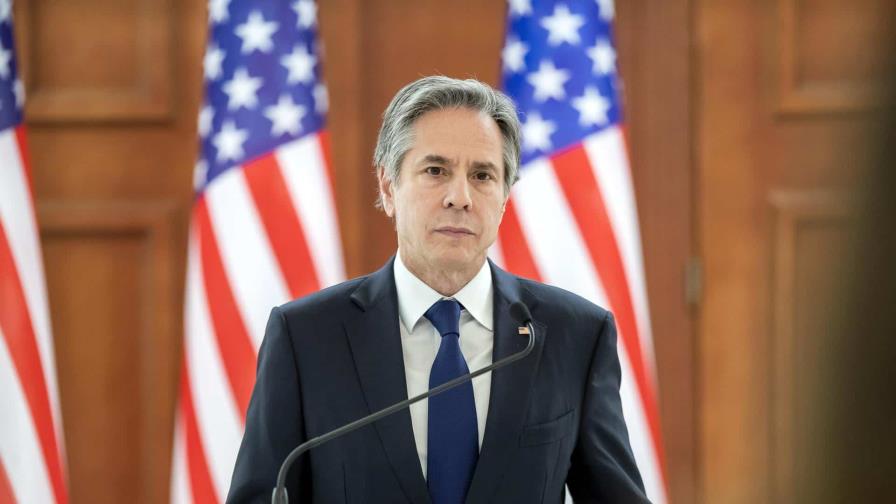 Blinken se reunirá con Macron el martes en París para hablar de Ucrania