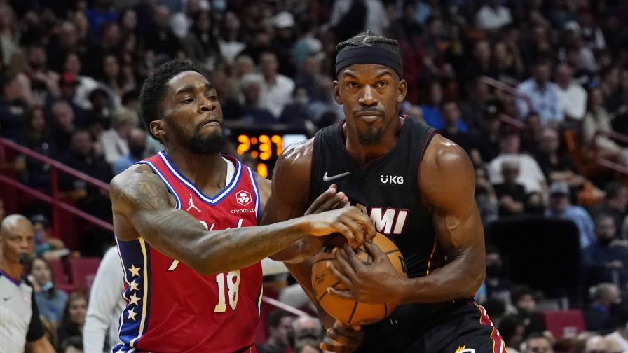 VÍDEO | Heat se impone a 76ers y se separa en el Este de la NBA