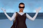 Balenciaga convierte su desfile en un tributo a los refuigados de Ucrania