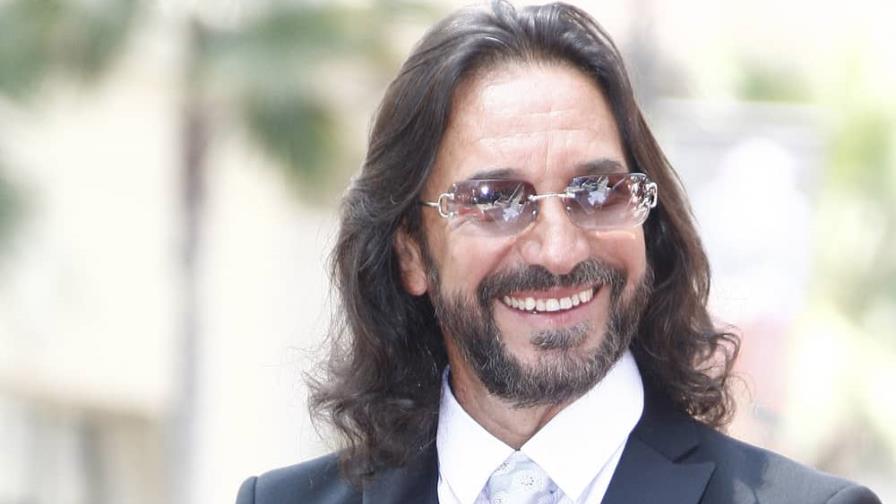 Cómo lucía Marco Antonio Solís hace 30 años