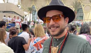 Riccie Oriach pone a bailar al público en Expo 2020 Dubái