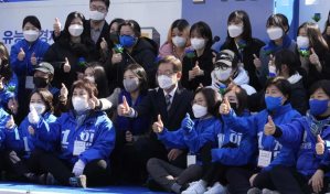 Campaña presidencial sudcoreana digna del Juego del Calamar