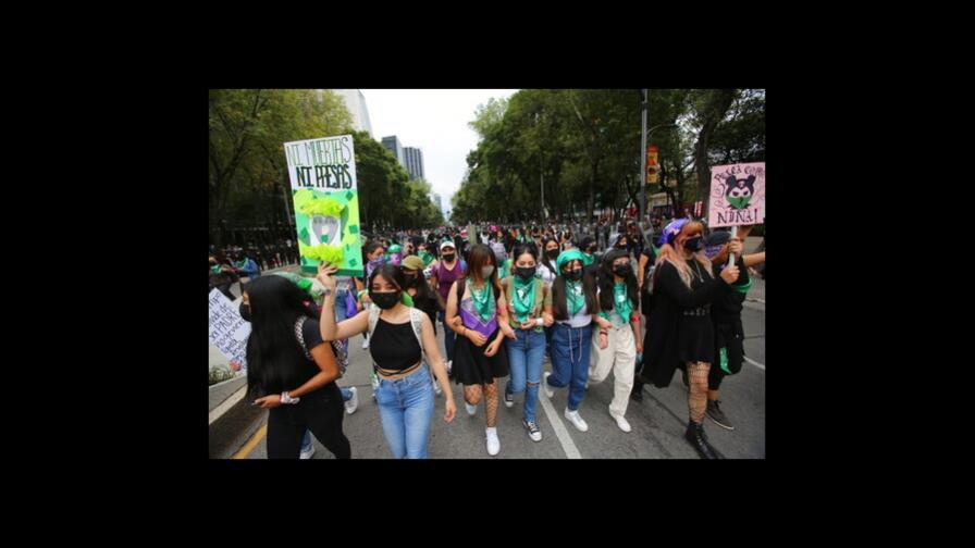 Violación de una niña aviva debate del aborto al sur de México