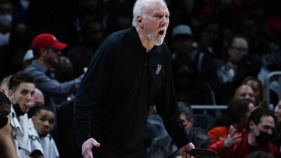 VÍDEO | Triunfo de San Antonio puso a Popovich en récord de la NBA