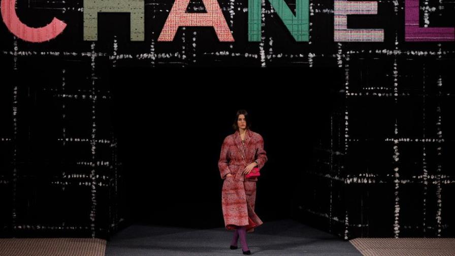 Chanel, una oda al tweed en la Semana de la Moda de París