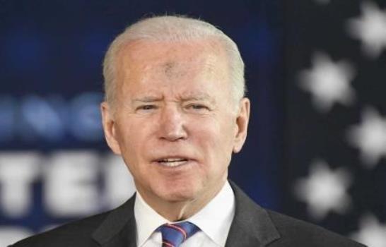 Presidente Biden decide vetar las importaciones de petróleo ruso