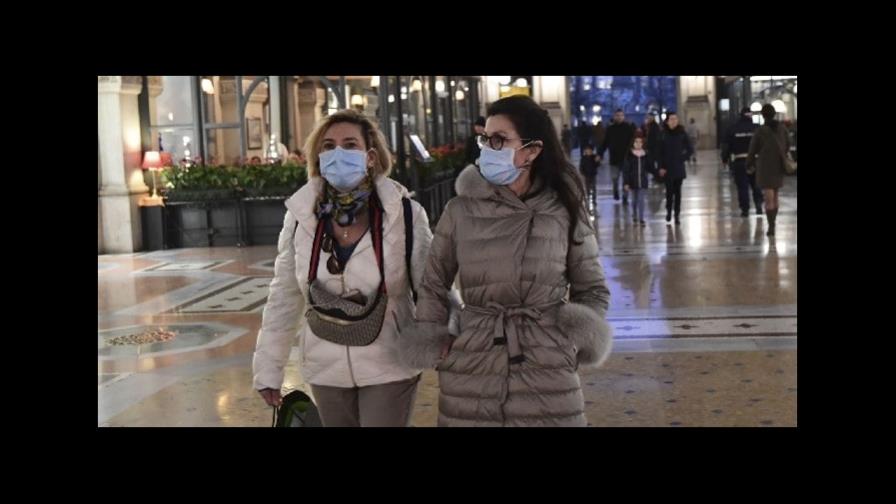 Miles de mujeres se manifiestan en Italia por la igualdad y la paz Miles de mujeres se manifiestan en Italia por la igualdad y la paz