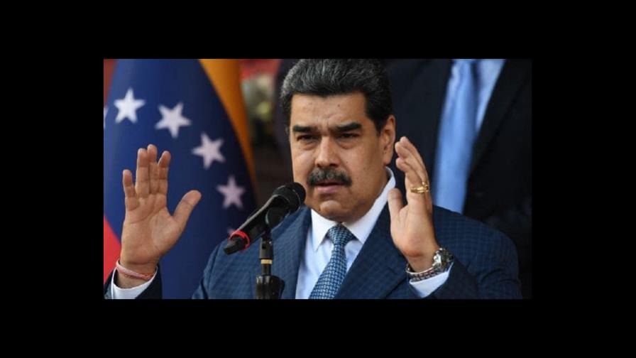 Maduro dice que transmitió a delegación de EEUU voluntad de avanzar en la paz