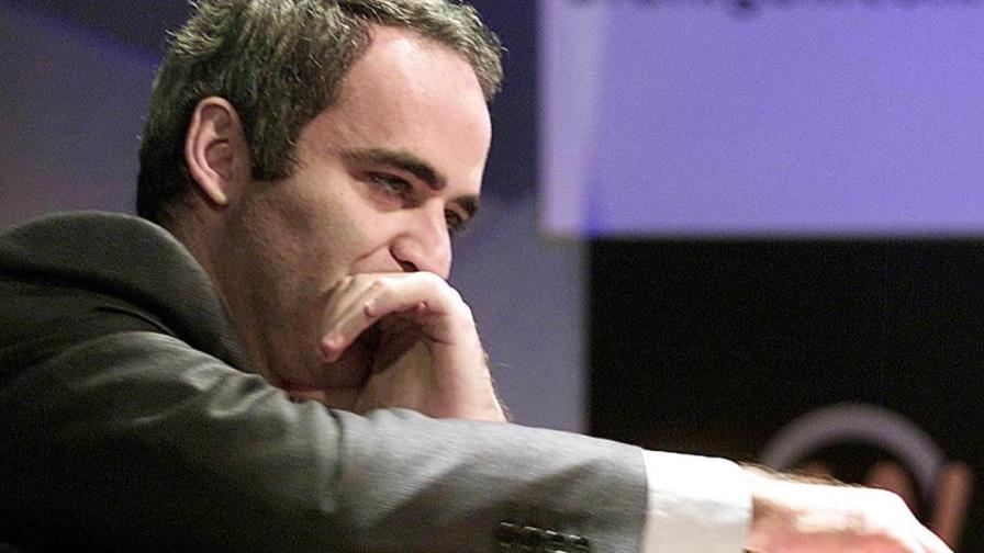 Lo que dice Kasparov: El COI y la FIFA se han convertido en herramientas de los dictadores Lo que dice Kasparov: El COI y la FIFA se han convertido en herramientas de los dictadores
