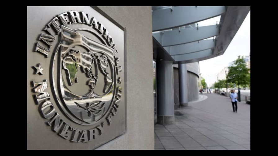 FMI aprueba 1,400 millones de dólares en ayuda emergencia a Ucrania