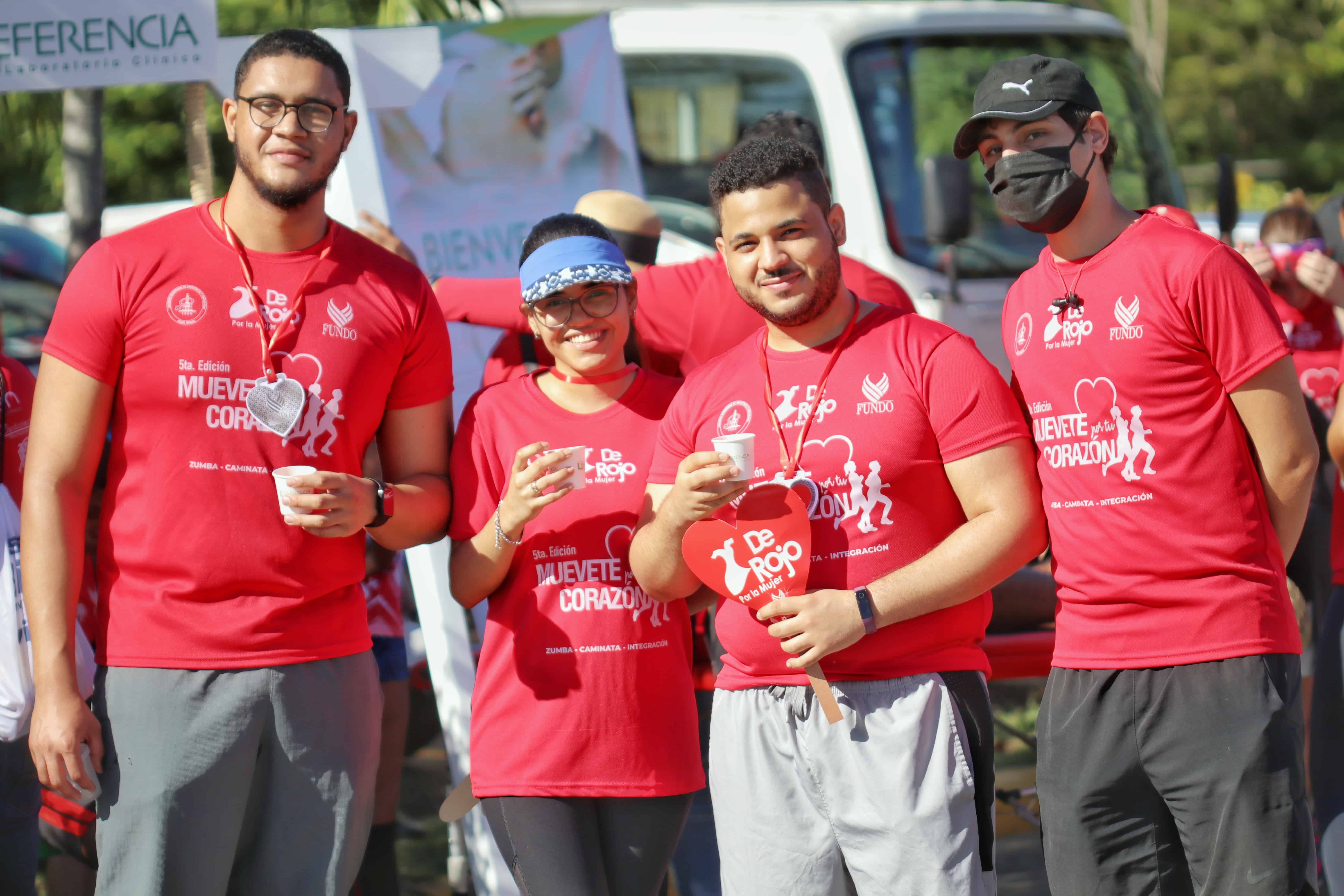 Francis Trinidad, Katia Estrella, Manuel Alvarado y Cristian Gutiérrez.