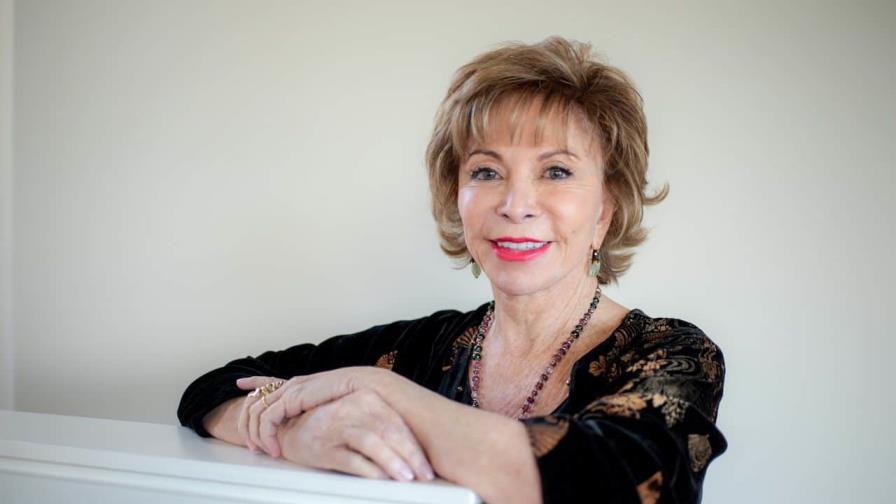 Isabel Allende integra delegación oficial de EEUU a la toma de posesión de Boric