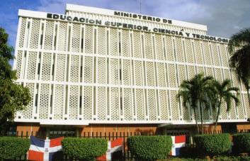 Mescyt anuncia segunda convocatoria de becas internacionales