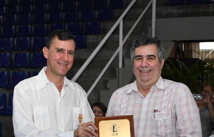 El Colegio Loyola dedica su Copa de Fútbol 2022 dedicada al sacerdote Pablo Mella