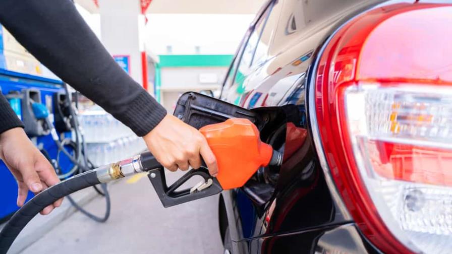 Ciudadanos de EEUU cruzan a México a abastecerse de gasolina