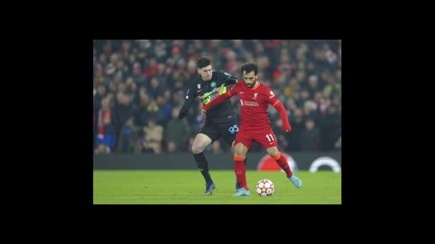 Liverpool cae, pero avanza a cuartos de Liga de Campeones Liverpool cae, pero avanza a cuartos de Liga de Campeones