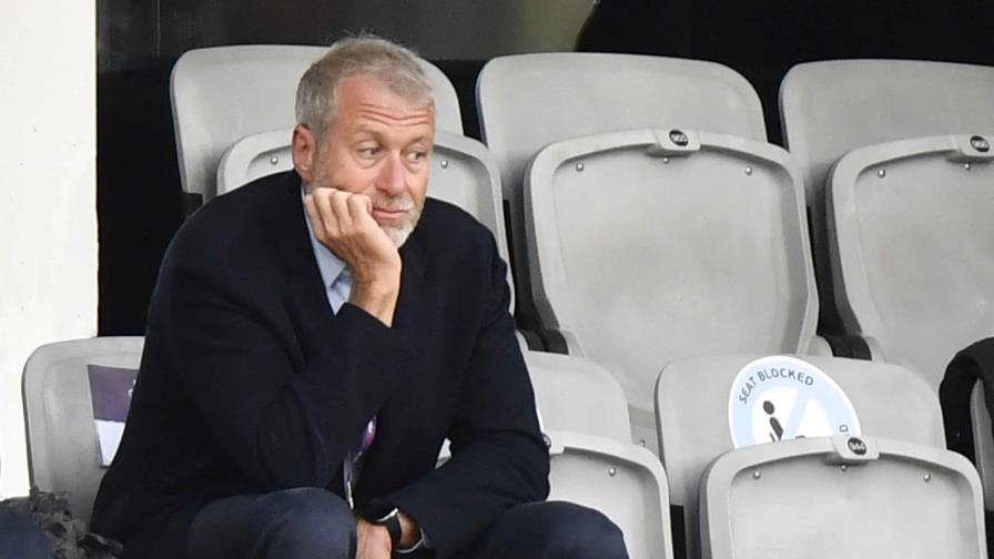 Sanciones a Abramovich suponen restricciones para el Chelsea