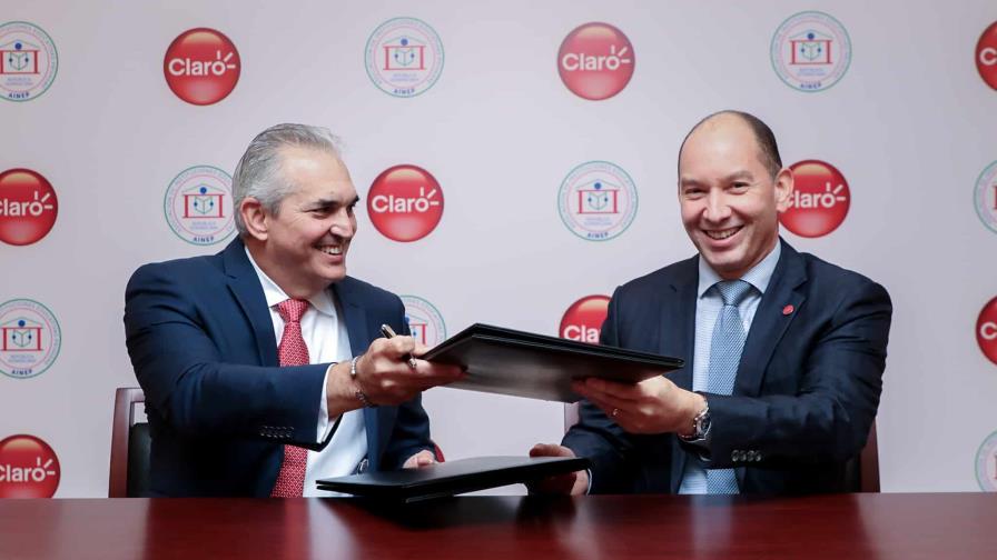 AINEP y Claro juntos en plataforma educativa  PruébaT